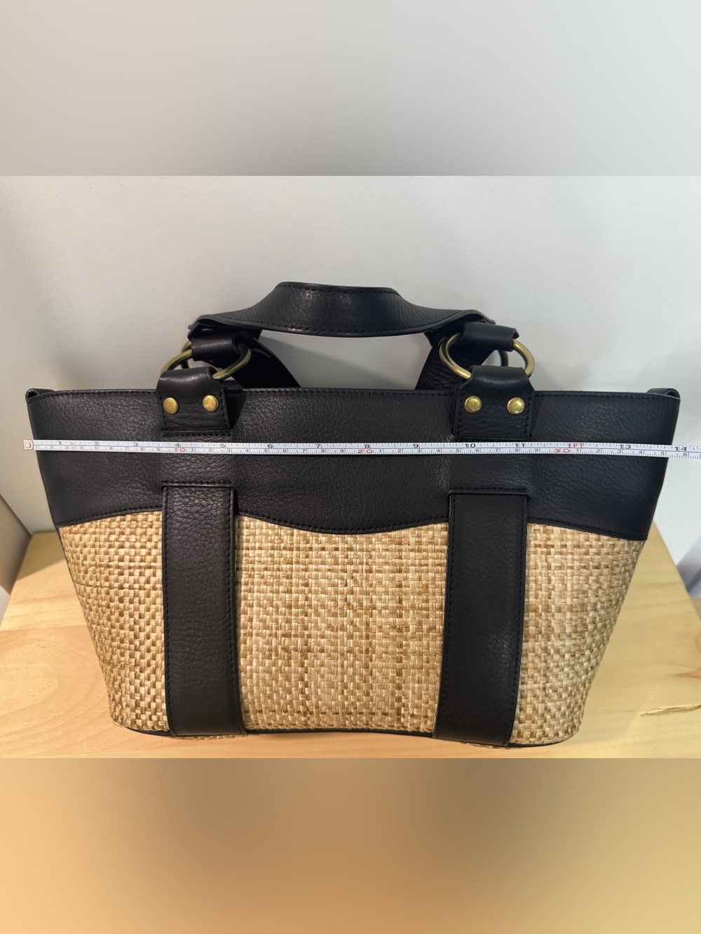 CHLOE Woven Handbag - Picture 14 of 16